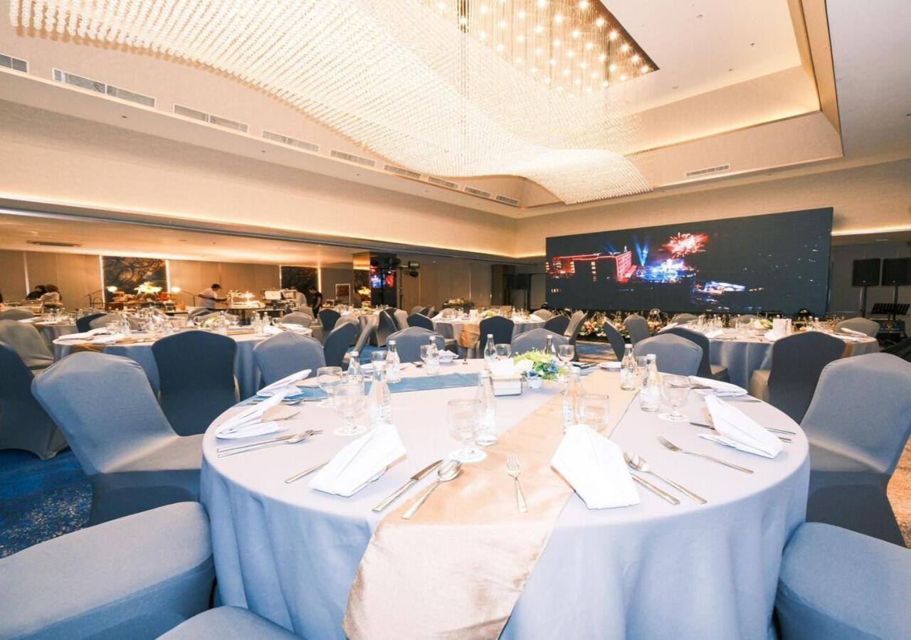 Pentacity Hotel Balikpapan Extérieur photo