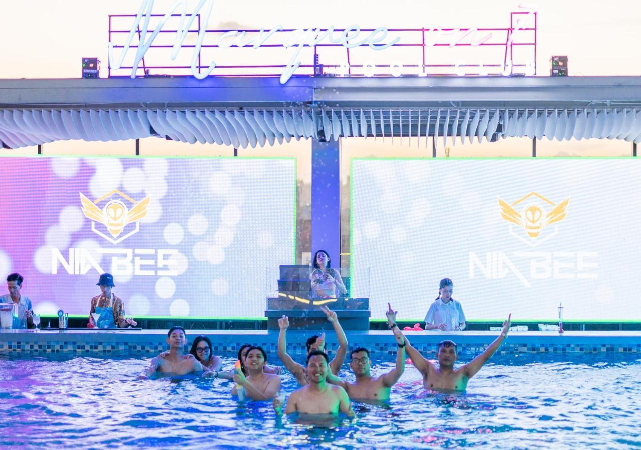 Pentacity Hotel Balikpapan Extérieur photo